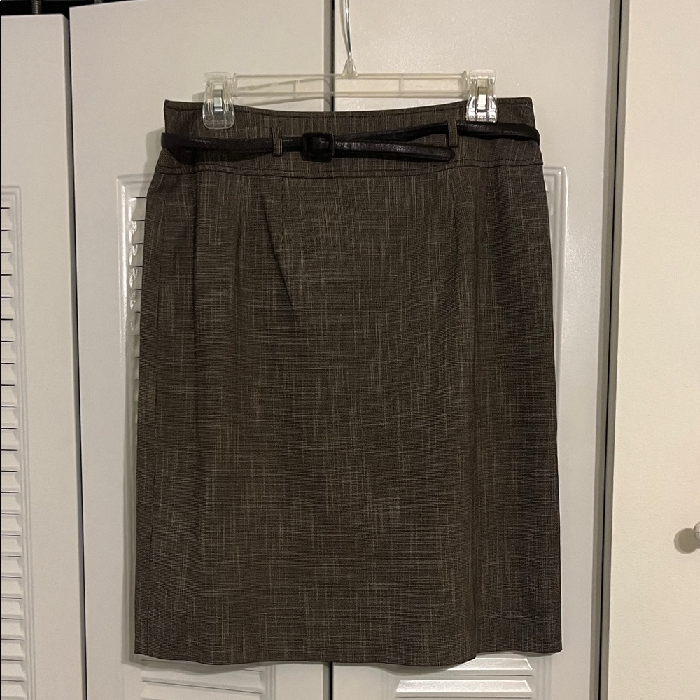 Tahari Brown Pencil Skirt with Belt